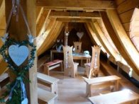 Heiraten im Dachzimmer der Märchenbühne