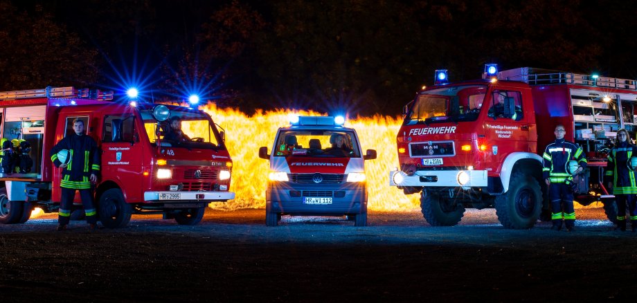 v.l. Carsten Dietrich, Florian Beyer, Christian Nickl, Dominik Ott, Sascha Marpe, Florian Nickl, Maren Siebert und Marvin Bussewitz  alle Einsatzabteilung Freiwillige Feuerwehr Wichdorf